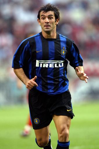 晰体现他在 晰体现他在